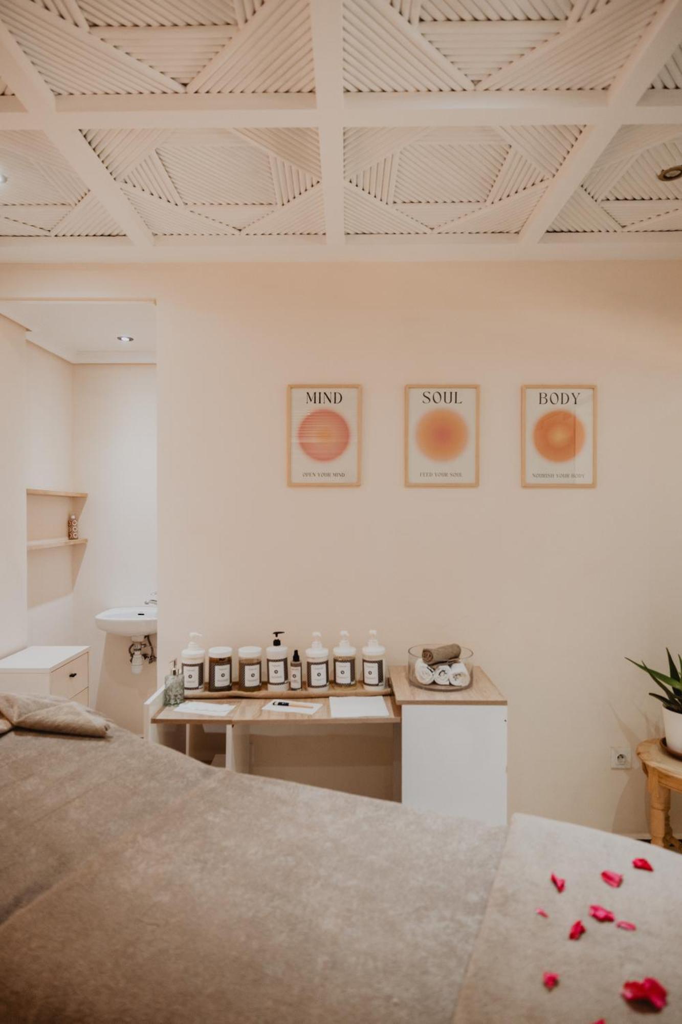 Amani Hotel Suites & Spa Marrakesh Esterno foto